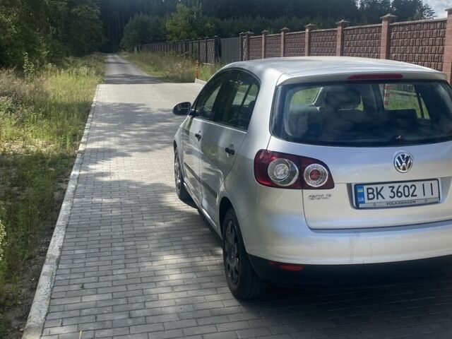 Серый Фольксваген Гольф, объемом двигателя 1.4 л и пробегом 243 тыс. км за 5199 $, фото 3 на Automoto.ua