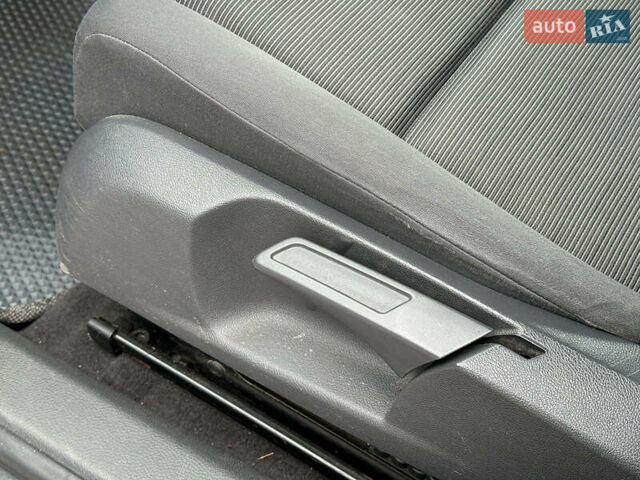 Серый Фольксваген Гольф, объемом двигателя 1.4 л и пробегом 271 тыс. км за 5190 $, фото 13 на Automoto.ua