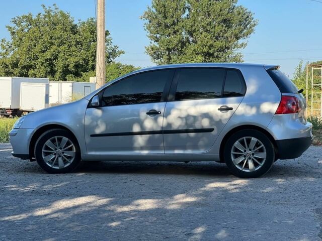 Серый Фольксваген Гольф, объемом двигателя 1.4 л и пробегом 167 тыс. км за 5600 $, фото 3 на Automoto.ua