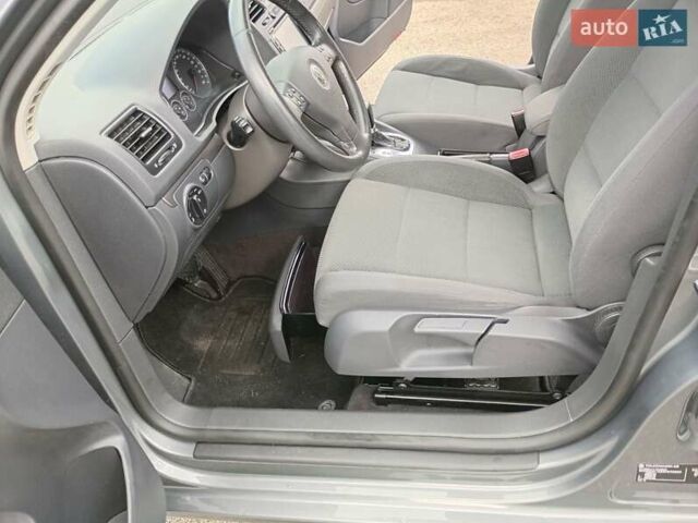 Серый Фольксваген Гольф, объемом двигателя 1.98 л и пробегом 157 тыс. км за 6700 $, фото 18 на Automoto.ua