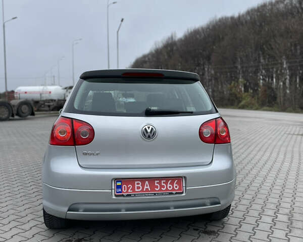 Серый Фольксваген Гольф, объемом двигателя 1.4 л и пробегом 203 тыс. км за 5400 $, фото 12 на Automoto.ua