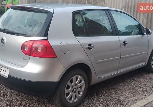 Серый Фольксваген Гольф, объемом двигателя 1.6 л и пробегом 242 тыс. км за 5150 $, фото 14 на Automoto.ua