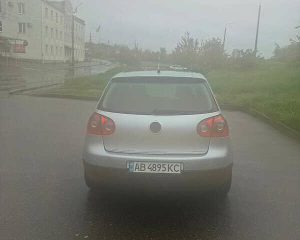 Серый Фольксваген Гольф, объемом двигателя 1.39 л и пробегом 233 тыс. км за 4900 $, фото 2 на Automoto.ua