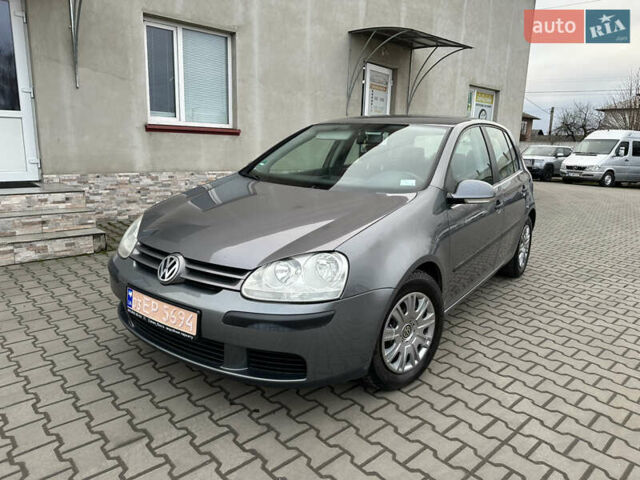 Серый Фольксваген Гольф, объемом двигателя 1.4 л и пробегом 270 тыс. км за 4400 $, фото 4 на Automoto.ua