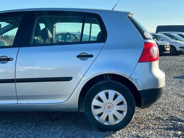 Серый Фольксваген Гольф, объемом двигателя 1.6 л и пробегом 222 тыс. км за 4990 $, фото 5 на Automoto.ua