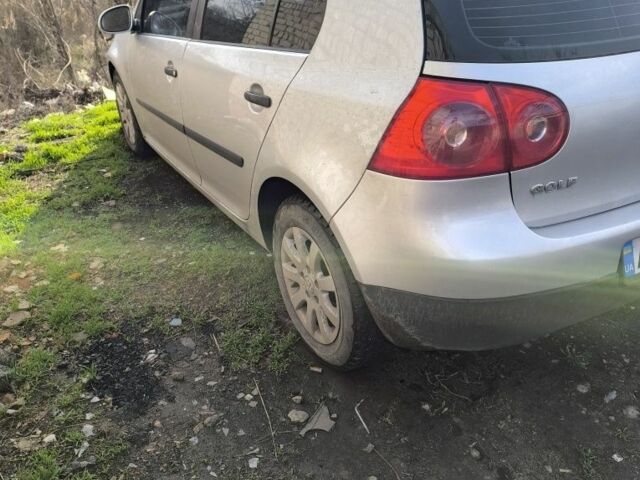 Серый Фольксваген Гольф, объемом двигателя 1.4 л и пробегом 200 тыс. км за 5500 $, фото 3 на Automoto.ua