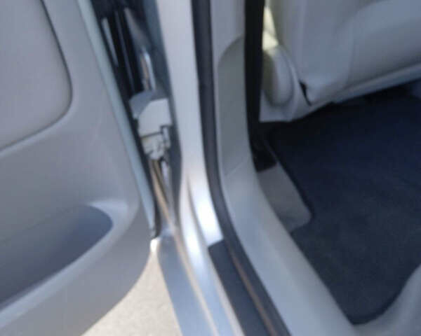 Сірий Фольксваген Гольф, об'ємом двигуна 1.6 л та пробігом 216 тис. км за 6600 $, фото 9 на Automoto.ua