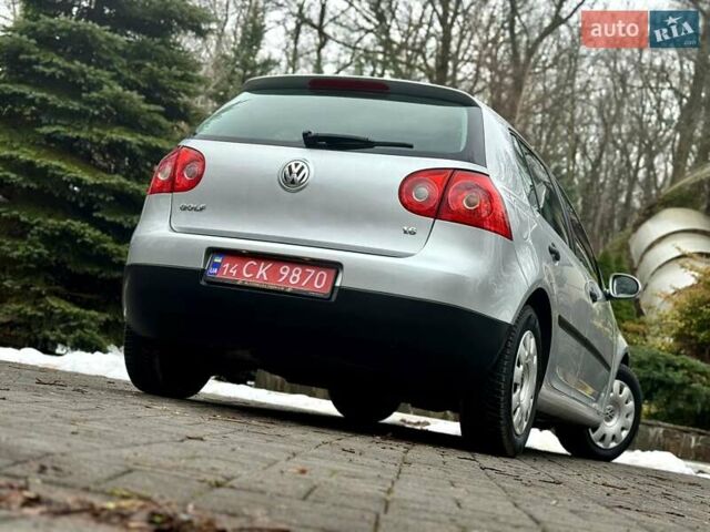 Серый Фольксваген Гольф, объемом двигателя 1.6 л и пробегом 178 тыс. км за 5790 $, фото 25 на Automoto.ua