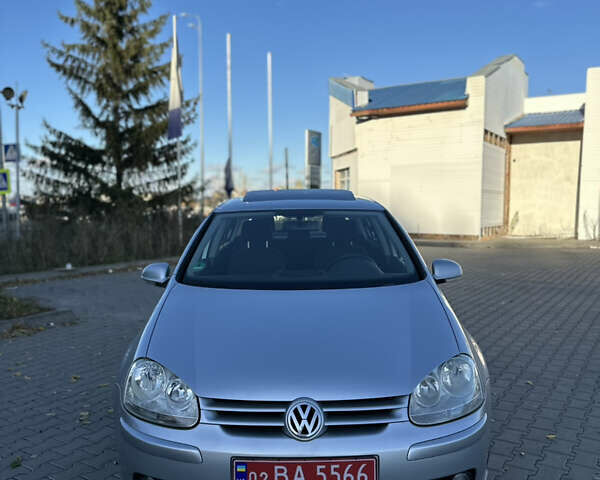 Серый Фольксваген Гольф, объемом двигателя 1.4 л и пробегом 202 тыс. км за 5600 $, фото 22 на Automoto.ua