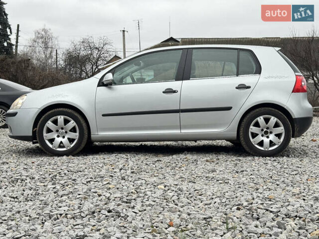 Серый Фольксваген Гольф, объемом двигателя 1.6 л и пробегом 270 тыс. км за 6200 $, фото 5 на Automoto.ua