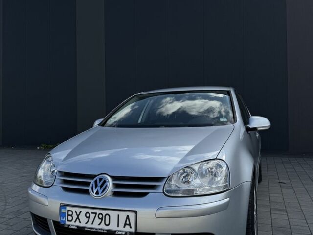 Серый Фольксваген Гольф, объемом двигателя 1.6 л и пробегом 225 тыс. км за 5600 $, фото 5 на Automoto.ua