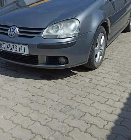 Серый Фольксваген Гольф, объемом двигателя 1.6 л и пробегом 310 тыс. км за 5100 $, фото 14 на Automoto.ua