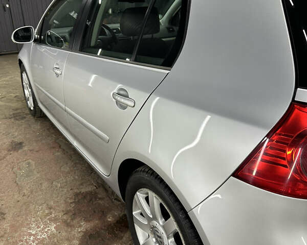 Сірий Фольксваген Гольф, об'ємом двигуна 1.6 л та пробігом 209 тис. км за 5000 $, фото 7 на Automoto.ua