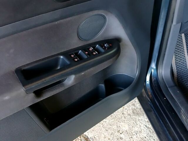 Серый Фольксваген Гольф, объемом двигателя 1.9 л и пробегом 230 тыс. км за 6500 $, фото 3 на Automoto.ua