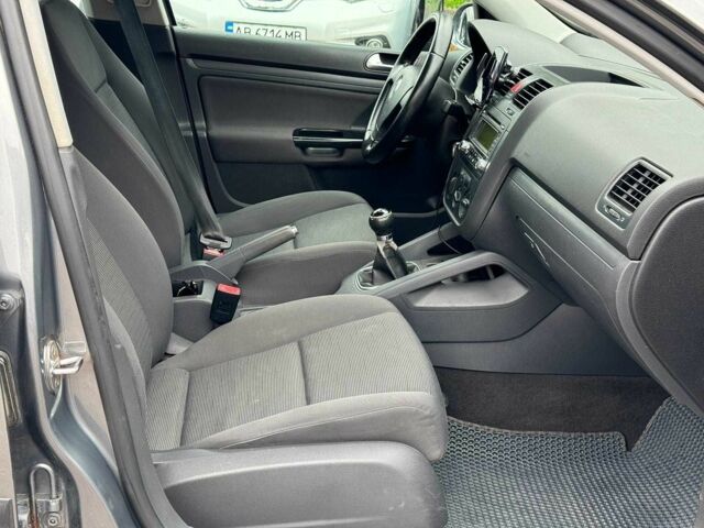 Серый Фольксваген Гольф, объемом двигателя 1.4 л и пробегом 271 тыс. км за 5090 $, фото 22 на Automoto.ua