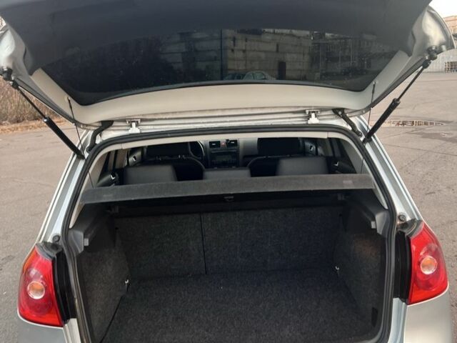 Серый Фольксваген Гольф, объемом двигателя 1.4 л и пробегом 216 тыс. км за 5250 $, фото 6 на Automoto.ua