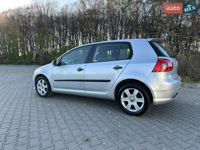 Серый Фольксваген Гольф, объемом двигателя 1.4 л и пробегом 202 тыс. км за 5600 $, фото 9 на Automoto.ua