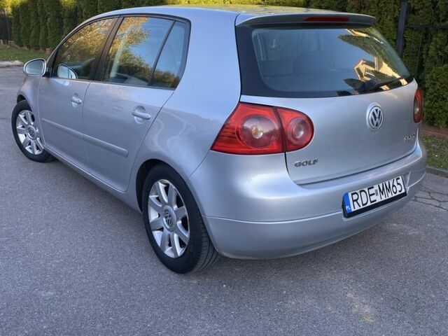Серый Фольксваген Гольф, объемом двигателя 2 л и пробегом 244 тыс. км за 2919 $, фото 1 на Automoto.ua