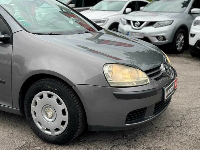 Серый Фольксваген Гольф, объемом двигателя 1.4 л и пробегом 271 тыс. км за 5090 $, фото 3 на Automoto.ua