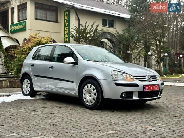 Серый Фольксваген Гольф, объемом двигателя 1.6 л и пробегом 178 тыс. км за 5790 $, фото 5 на Automoto.ua
