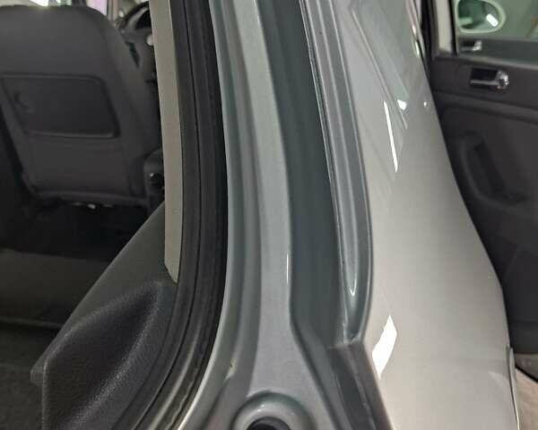 Сірий Фольксваген Гольф, об'ємом двигуна 1.6 л та пробігом 185 тис. км за 5800 $, фото 65 на Automoto.ua