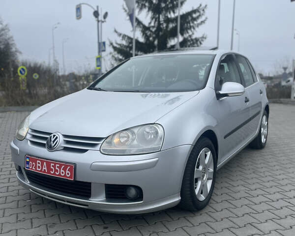 Серый Фольксваген Гольф, объемом двигателя 1.4 л и пробегом 203 тыс. км за 5400 $, фото 1 на Automoto.ua