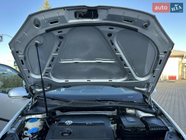 Серый Фольксваген Гольф, объемом двигателя 1.4 л и пробегом 202 тыс. км за 5600 $, фото 78 на Automoto.ua