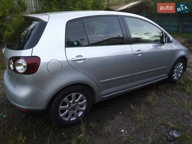 Серый Фольксваген Гольф, объемом двигателя 1.9 л и пробегом 230 тыс. км за 4400 $, фото 2 на Automoto.ua