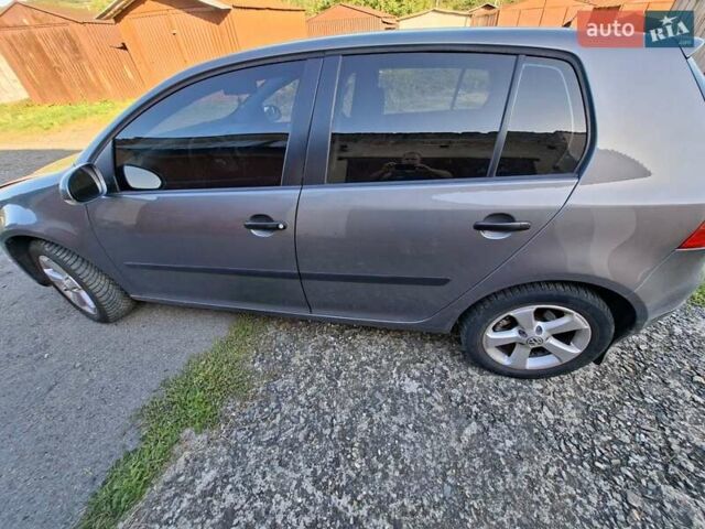 Сірий Фольксваген Гольф, об'ємом двигуна 1.6 л та пробігом 250 тис. км за 5700 $, фото 6 на Automoto.ua