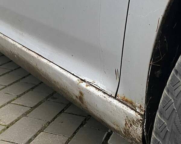 Серый Фольксваген Гольф, объемом двигателя 1.9 л и пробегом 292 тыс. км за 3600 $, фото 11 на Automoto.ua