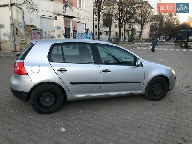 Сірий Фольксваген Гольф, об'ємом двигуна 1.4 л та пробігом 200 тис. км за 3800 $, фото 4 на Automoto.ua