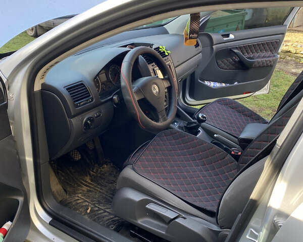 Сірий Фольксваген Гольф, об'ємом двигуна 1.6 л та пробігом 177 тис. км за 6500 $, фото 12 на Automoto.ua