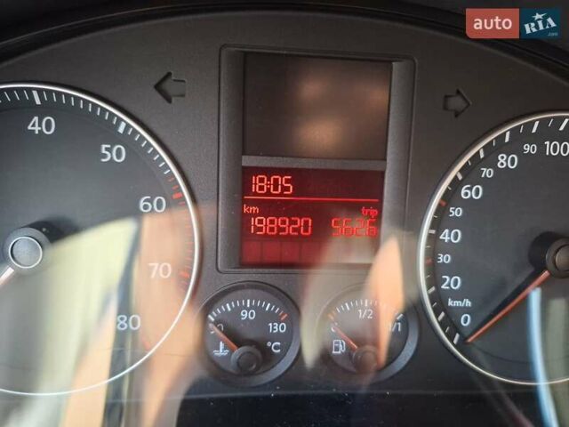 Серый Фольксваген Гольф, объемом двигателя 1.4 л и пробегом 199 тыс. км за 6000 $, фото 10 на Automoto.ua