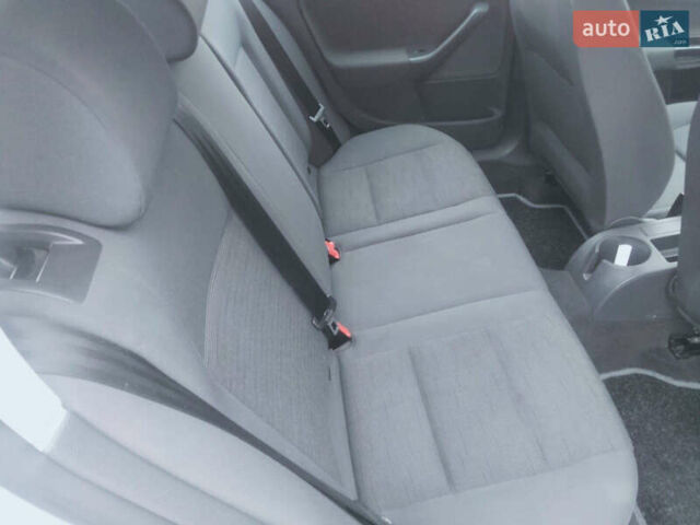 Сірий Фольксваген Гольф, об'ємом двигуна 1.4 л та пробігом 252 тис. км за 5800 $, фото 8 на Automoto.ua
