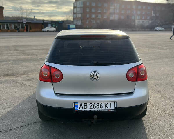 Серый Фольксваген Гольф, объемом двигателя 1.6 л и пробегом 230 тыс. км за 4900 $, фото 2 на Automoto.ua