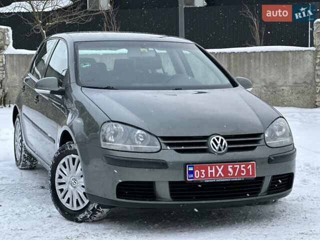Серый Фольксваген Гольф, объемом двигателя 1.4 л и пробегом 251 тыс. км за 4999 $, фото 6 на Automoto.ua