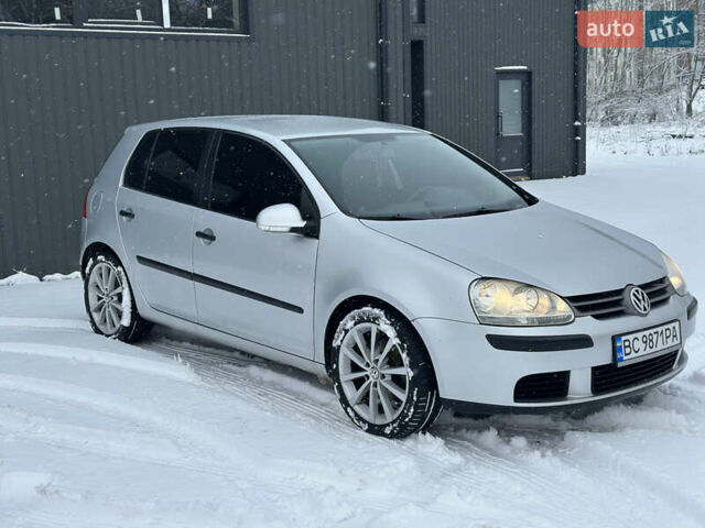 Серый Фольксваген Гольф, объемом двигателя 1.9 л и пробегом 272 тыс. км за 5650 $, фото 4 на Automoto.ua