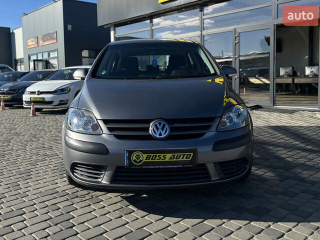 Сірий Фольксваген Гольф, об'ємом двигуна 1.39 л та пробігом 228 тис. км за 5800 $, фото 1 на Automoto.ua