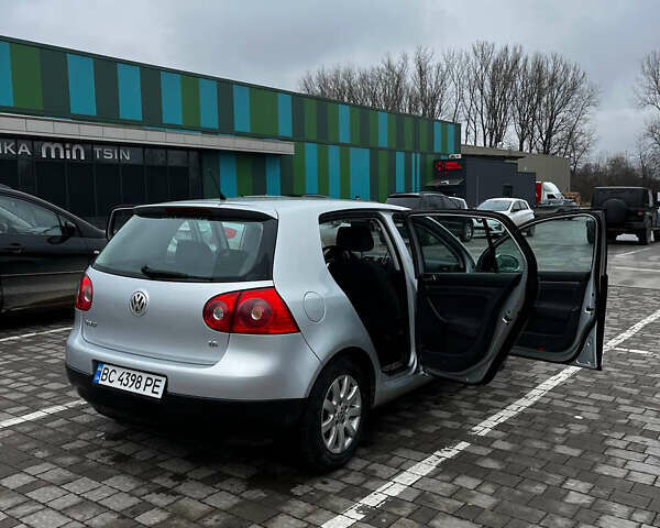 Сірий Фольксваген Гольф, об'ємом двигуна 1.6 л та пробігом 182 тис. км за 6000 $, фото 12 на Automoto.ua