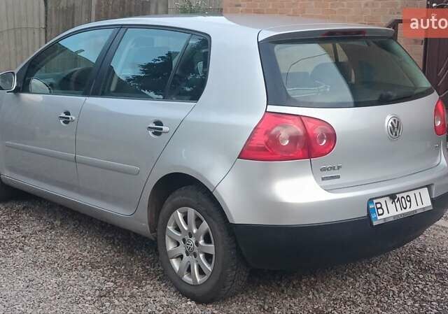 Серый Фольксваген Гольф, объемом двигателя 1.6 л и пробегом 242 тыс. км за 5150 $, фото 12 на Automoto.ua