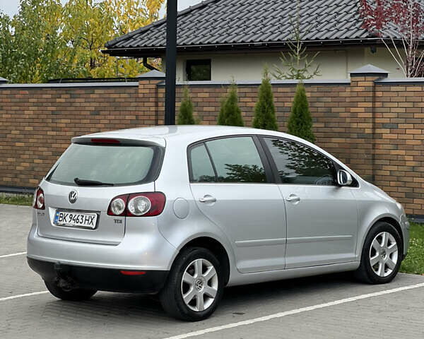 Сірий Фольксваген Гольф, об'ємом двигуна 1.97 л та пробігом 325 тис. км за 6500 $, фото 23 на Automoto.ua