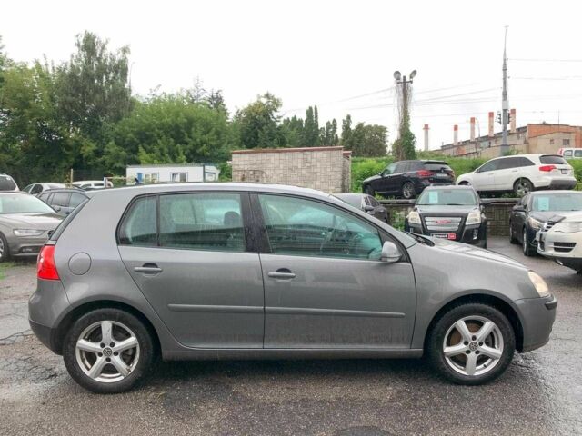 Серый Фольксваген Гольф, объемом двигателя 2 л и пробегом 185 тыс. км за 5740 $, фото 3 на Automoto.ua