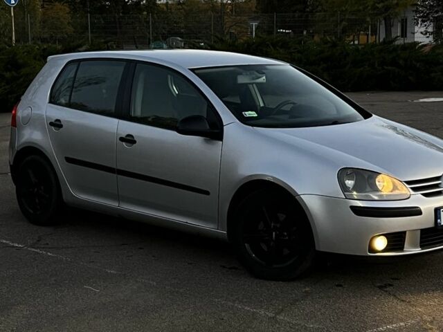 Серый Фольксваген Гольф, объемом двигателя 1.9 л и пробегом 330 тыс. км за 3300 $, фото 1 на Automoto.ua