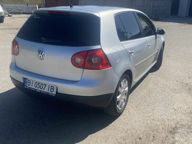 Серый Фольксваген Гольф, объемом двигателя 1.6 л и пробегом 242 тыс. км за 5500 $, фото 1 на Automoto.ua