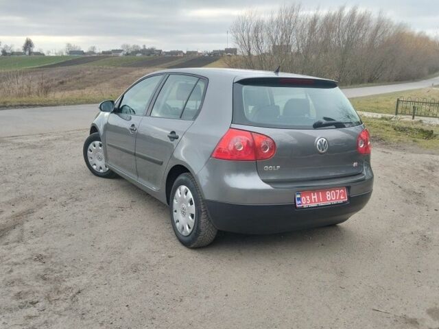 Серый Фольксваген Гольф, объемом двигателя 1.4 л и пробегом 188 тыс. км за 5000 $, фото 2 на Automoto.ua