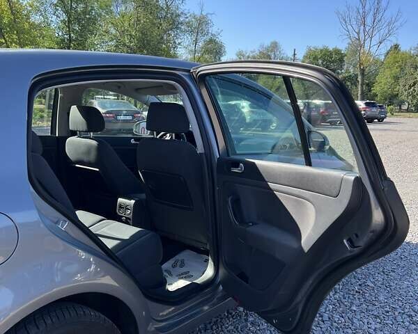 Серый Фольксваген Гольф, объемом двигателя 1.97 л и пробегом 217 тыс. км за 6800 $, фото 22 на Automoto.ua