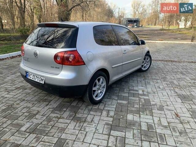 Серый Фольксваген Гольф, объемом двигателя 2 л и пробегом 330 тыс. км за 4999 $, фото 5 на Automoto.ua