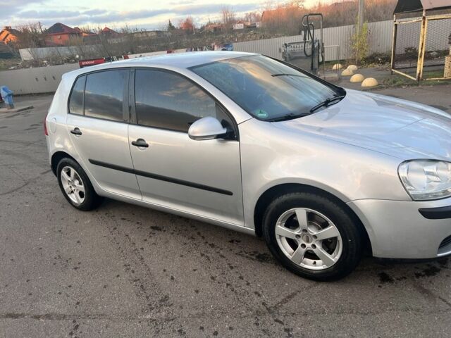 Серый Фольксваген Гольф, объемом двигателя 1.4 л и пробегом 216 тыс. км за 5250 $, фото 1 на Automoto.ua