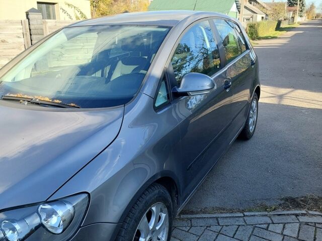 Серый Фольксваген Гольф, объемом двигателя 1.6 л и пробегом 220 тыс. км за 4900 $, фото 2 на Automoto.ua