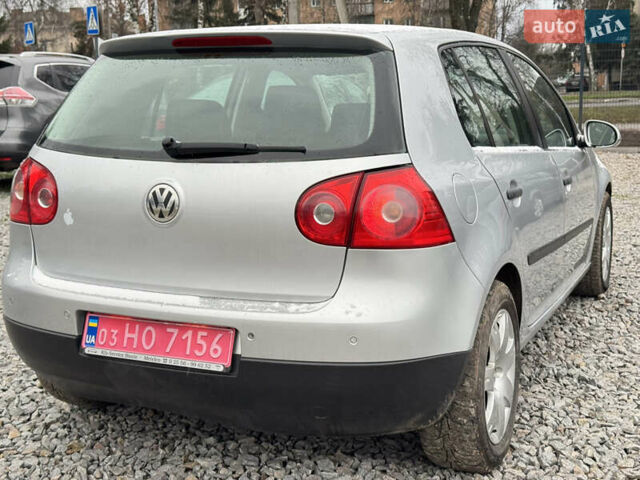 Серый Фольксваген Гольф, объемом двигателя 1.6 л и пробегом 270 тыс. км за 6200 $, фото 12 на Automoto.ua